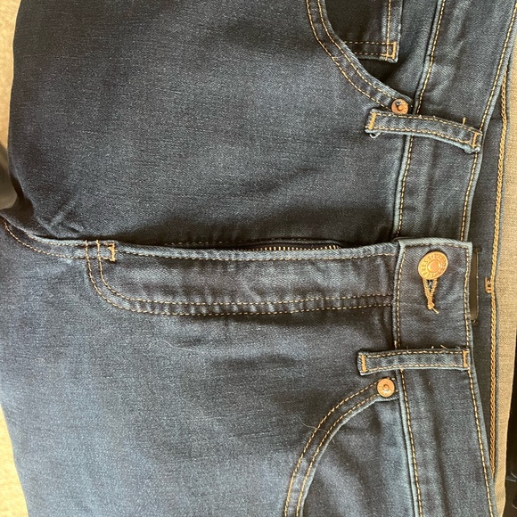 Express Skinny High Rise Dark Wash Denim - Picture 6 of 6